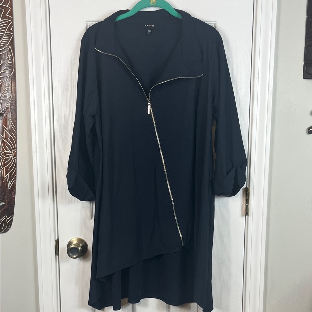 Jason navy blue high/low full zip jacket size large. Zips st angle. 1/2 sleeves